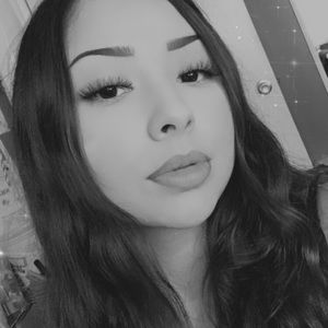 Meet your Posher, Melanie